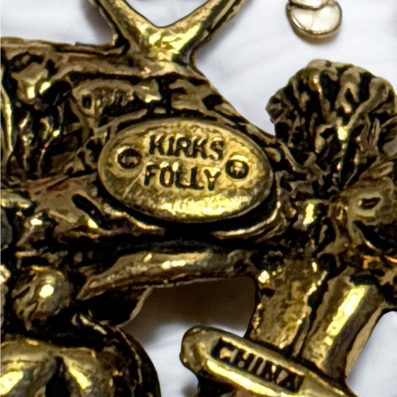 Kirks Folly Antiqued Gold Tone Crystal Angels Pendant 2” - Picture 5 of 8